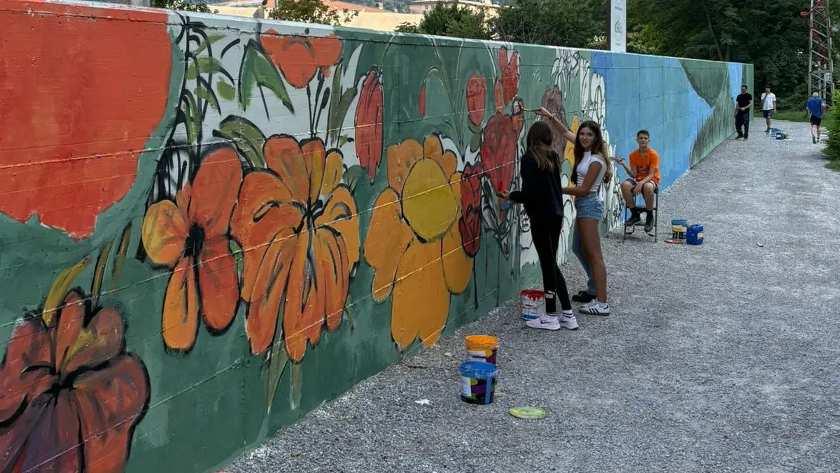 Foto A Sarezzo murales e street art per riqualificare il sottopasso
